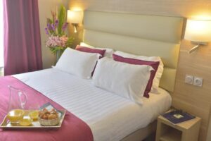 Hotel Unic Renoir Saint Germain París