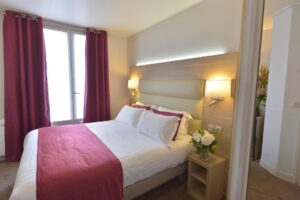 Hotel Unic Renoir Saint Germain París