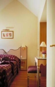 Hotel Suites Unic Renoir Saint-Germain París
