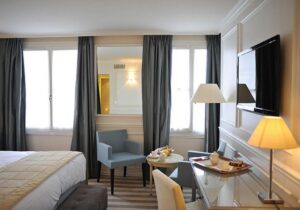 Hotel de L’Universite París