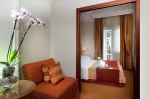 Hotel Pinewood Roma