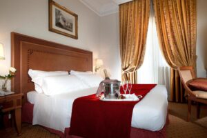 Hotel Pinewood Roma