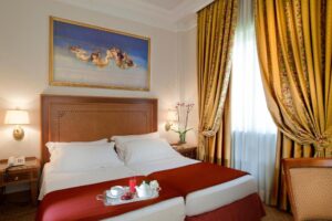 Hotel Pinewood Roma