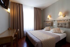 Hotel Cosmotel París