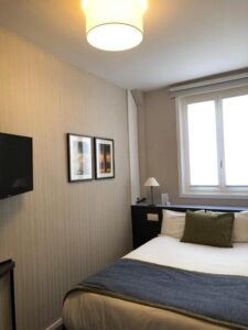 Hotel Charing Cross París
