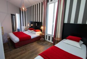Hotel Eiffel Villa Garibaldi París