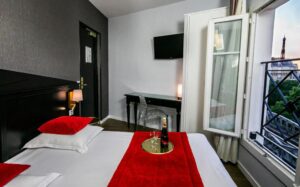 Hotel Eiffel Villa Garibaldi París