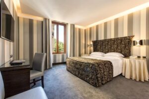 Marcella Royal Hotel Rooftop Garden Roma