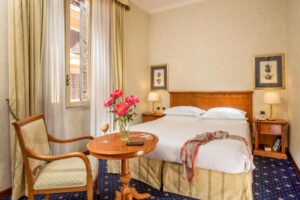 Hotel UNA Empire Roma