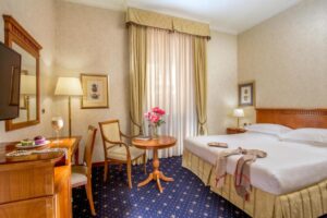 Hotel UNA Empire Roma