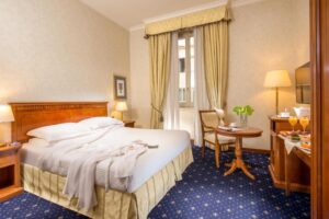 Hotel UNA Empire Roma