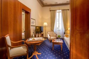 Hotel UNA Empire Roma