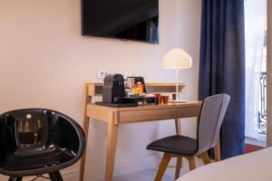 Hotel Elysees 8 París