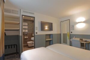 Hotel Appia La Fayette París