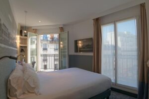 Hotel Appia La Fayette París