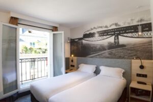 Hotel Appia La Fayette París