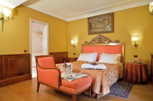 Hotel Homs Roma