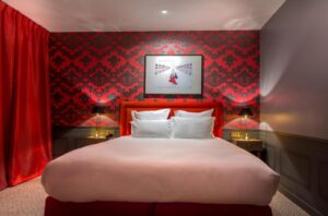 Hotel La Parizienne París