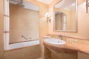Hotel Courtyard by Marriott Central Park Roma