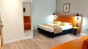 Avia Hôtel Saphir Montparnasse París
