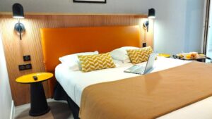 Avia Hôtel Saphir Montparnasse París