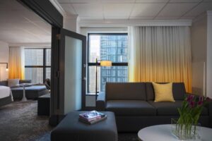 Hotel Renaissance New York Times Square
