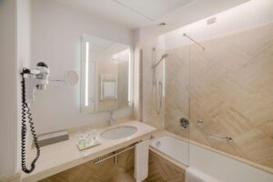 Hotel NH Villa Carpegna Roma