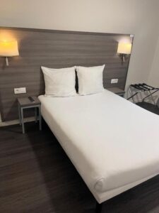Hipotel Voltaire Bastille París