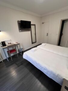 Hipotel Voltaire Bastille París