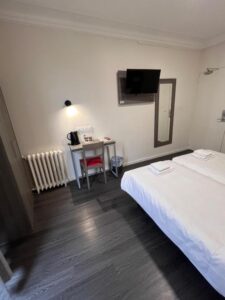 Hipotel Voltaire Bastille París