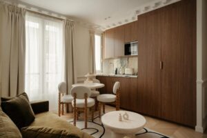 Léon Hôtel París