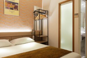 Hotel Hor Les Lumières París