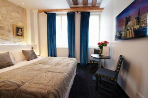 Hotel le Clos de Notre Dame París