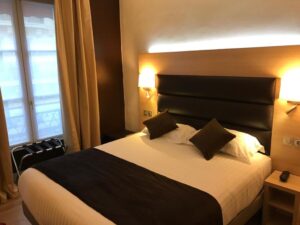 Hotel Unic Renoir Saint Germain París