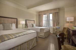 Hotel Warwick New York