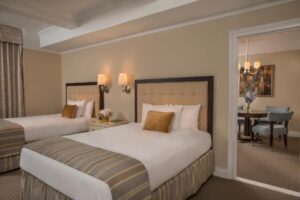 Hotel Warwick New York