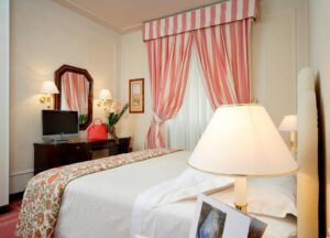 Hotel De La Ville Florencia