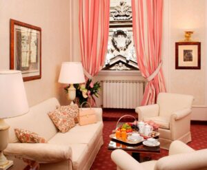 Hotel De La Ville Florencia