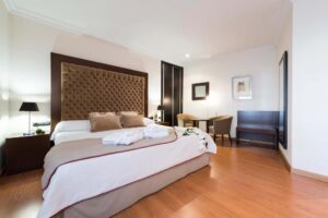 Hotel FC Infantas de León