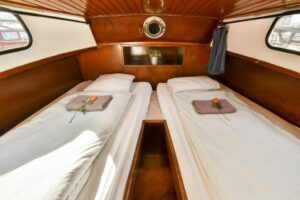 Houseboat Capella Ámsterdam