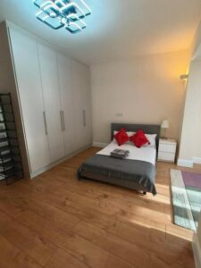 Hostal Charming Flat in the City Centre Londres